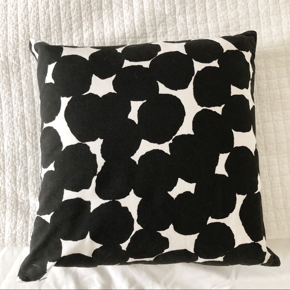 Kate Spade | Throw/Accent Pillow - Picture 2 of 5